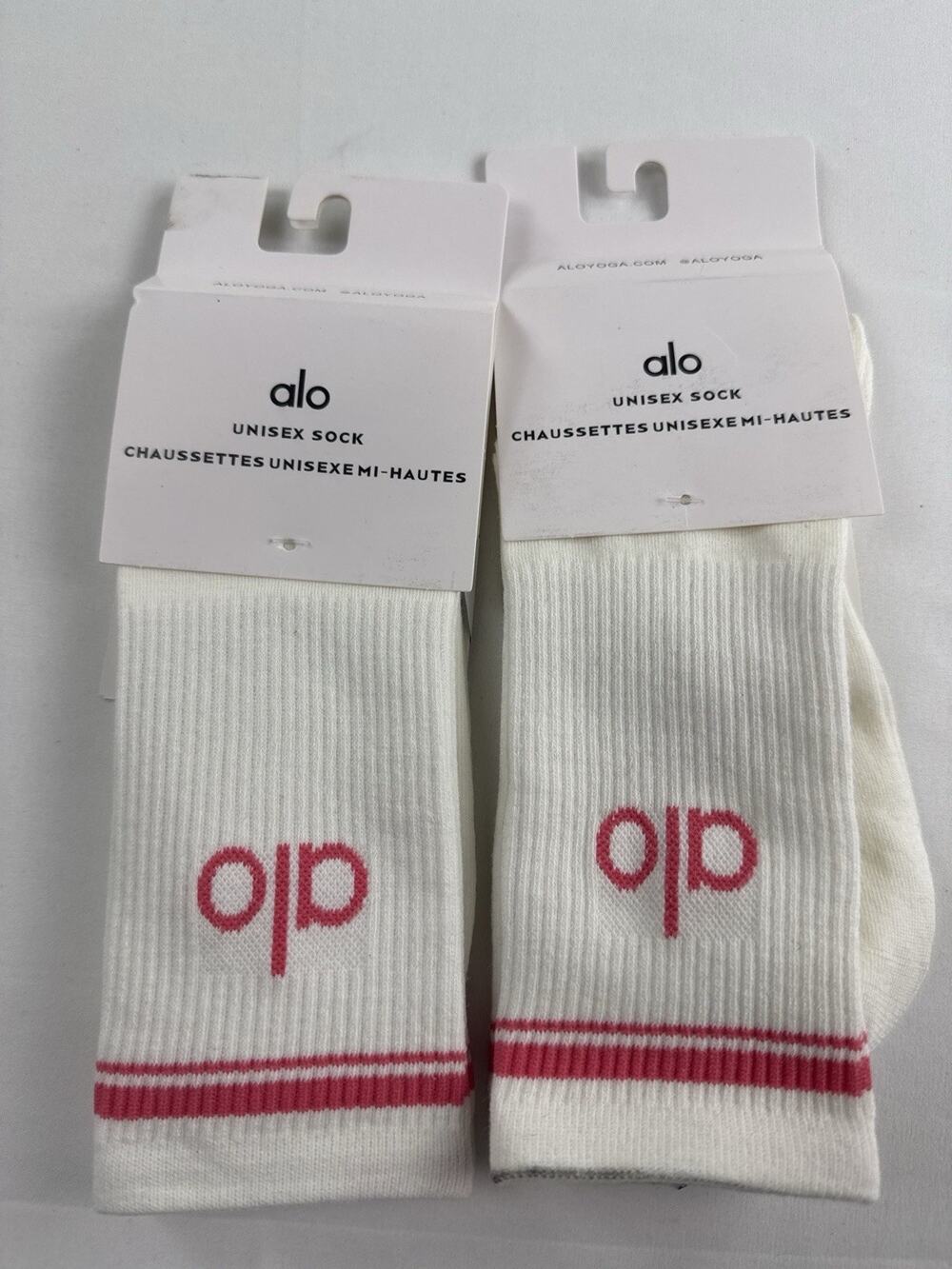 Alo Yoga Half Crew Socks 2 Pack White Pink